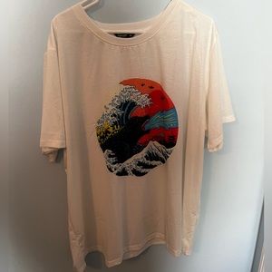 Oversized graphic tee